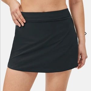 OV black skort